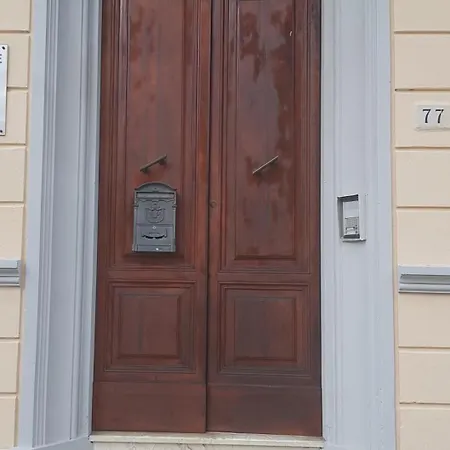 Alba *
